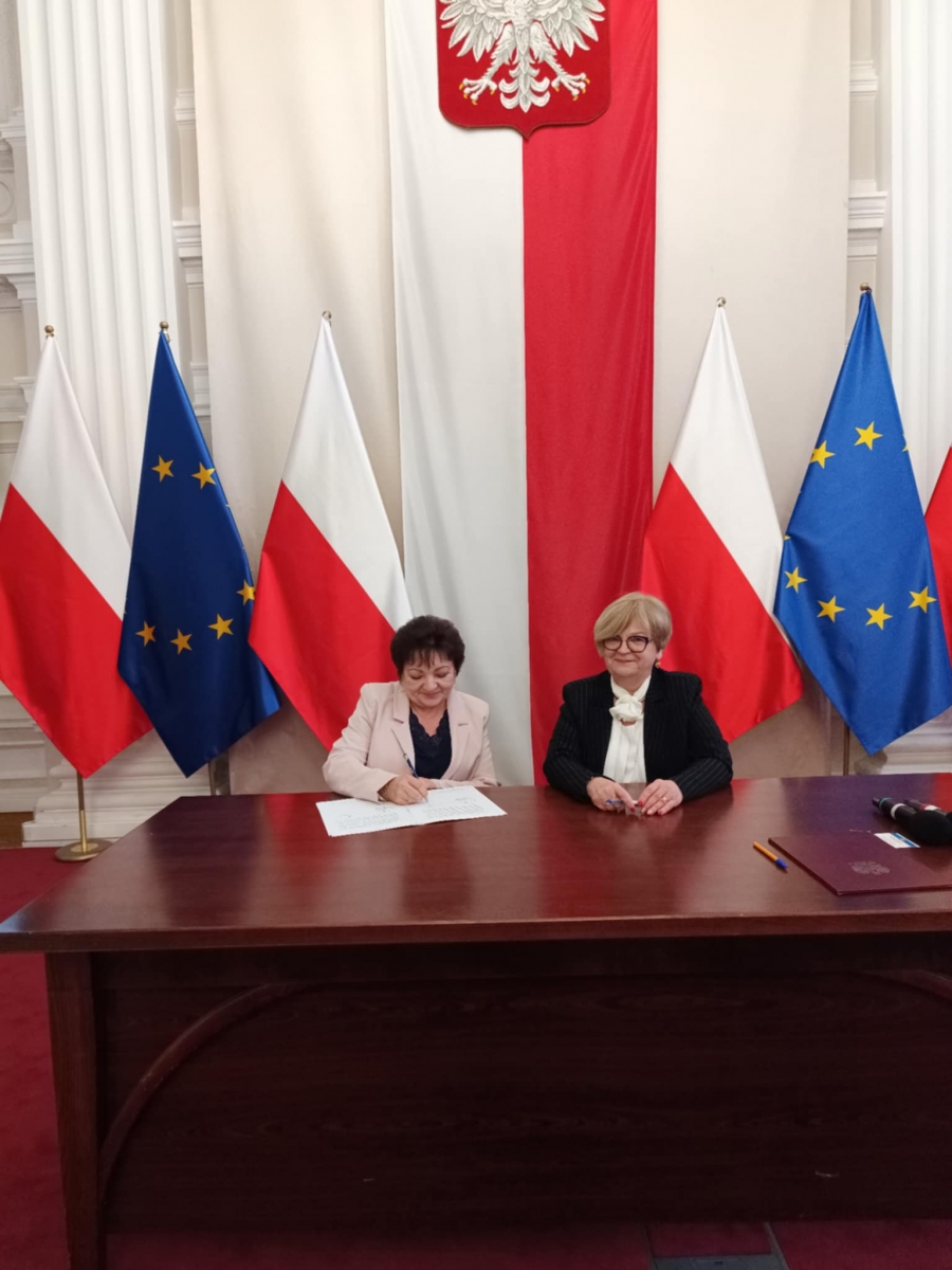 Umowa na realizację programu „Asystent osobisty osoby z niepełnosprawnością”.