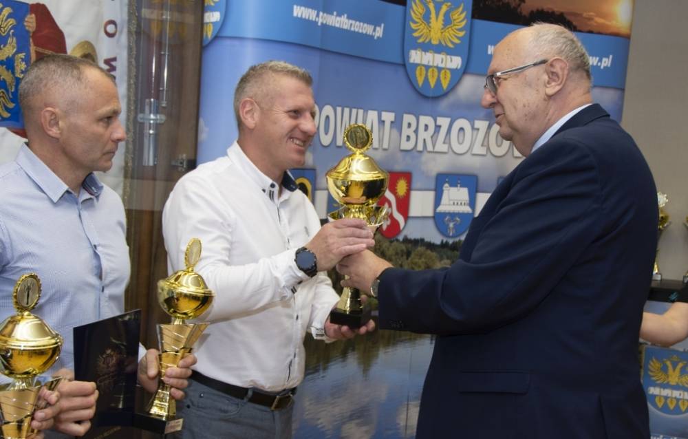 Szkoła Podstawowa w Bliznem najlepsza w powiecie brzozowskim we Współzawodnictwie Sportowym Szkół za rok 2021/2022